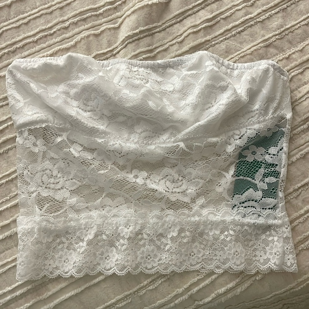 Lace white tube top.